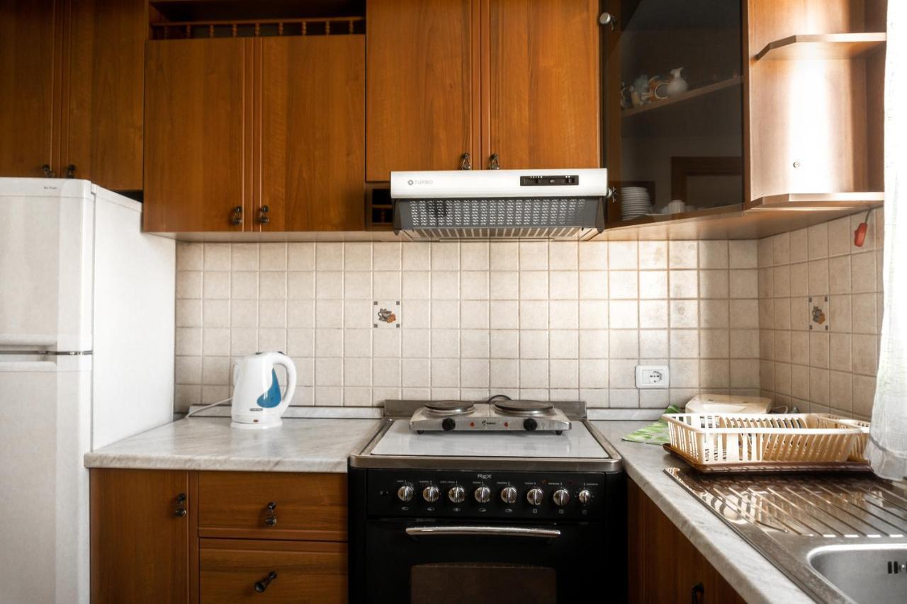 City Center Two Private Bedrooms Near Scanderbeg Square On Shared Apartment Tiran Dış mekan fotoğraf